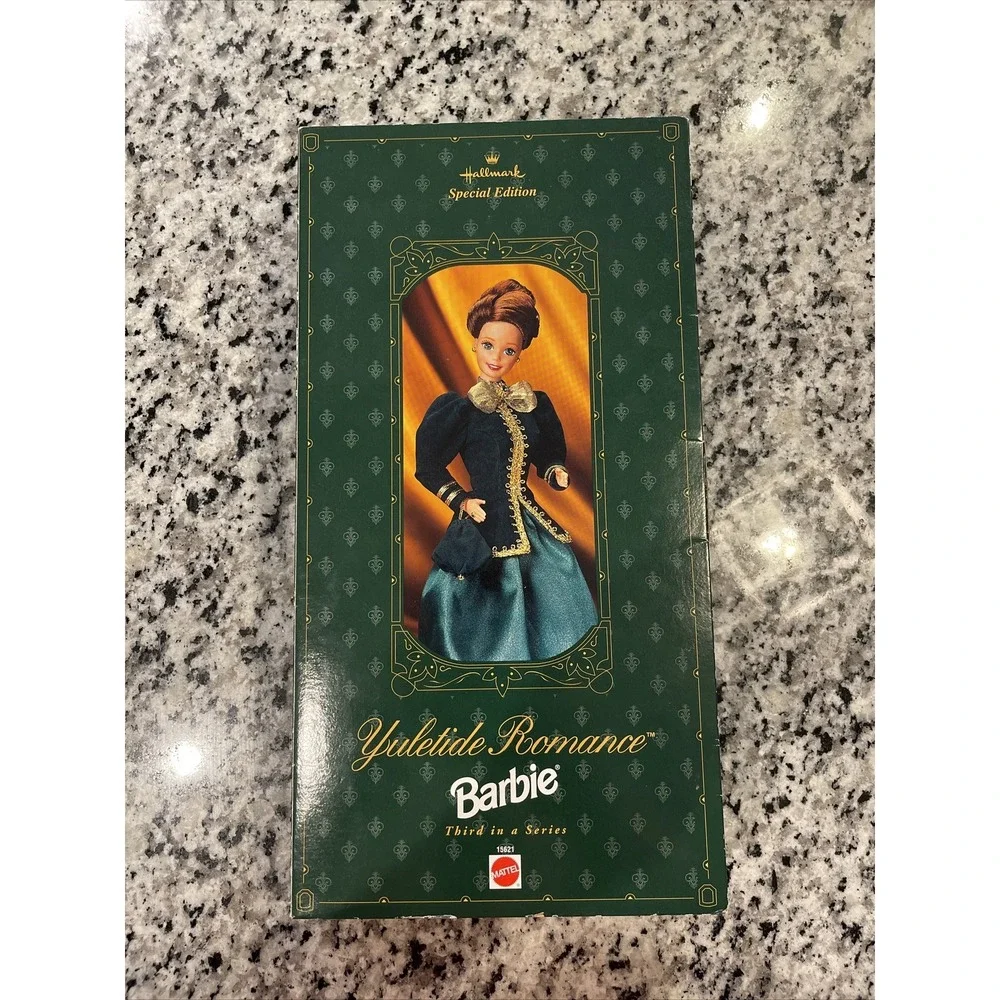Barbie Doll Hallmark Special‎ Edition 1996 Yuletide Romance MIB Christmas